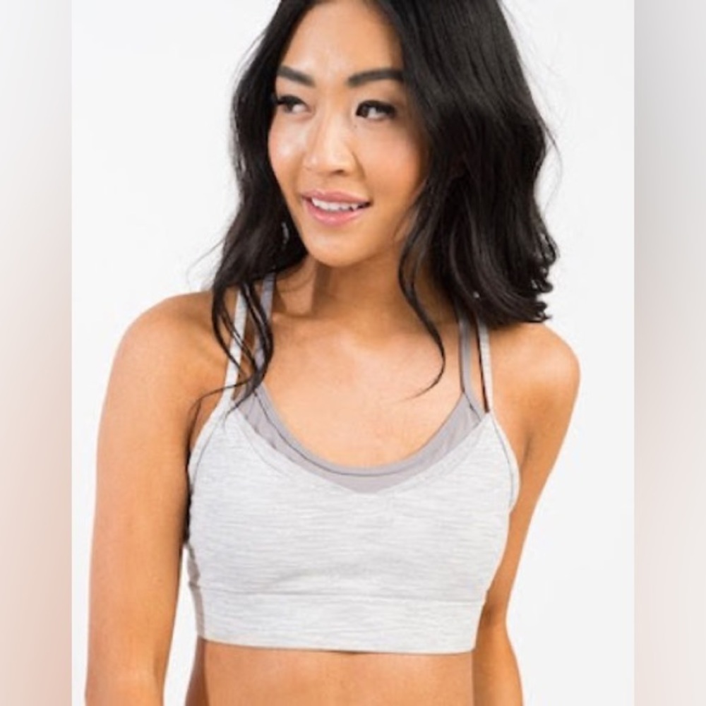 Zyia Luxe Strappy Bra size medium